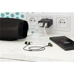 Goobay 4-fach USB-Ladegerät (30W) Schwarz - Schnelles Laden für mehrere Geräte -Smartphone Zubehör Verkaufsgeschäft goobay 4 fach USB Ladeger t 30W schwarz@@1785255 4